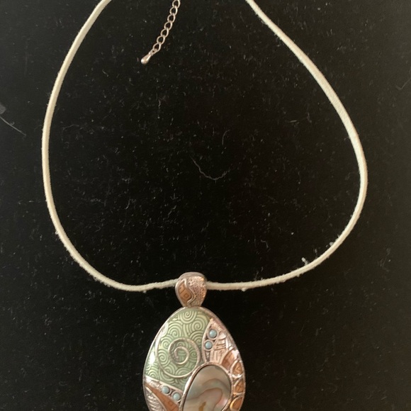 Necklace - Picture 2 of 2